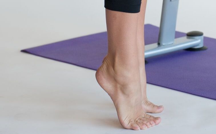 exercício nos dedos dos pés para a prevenção de veias varicosas